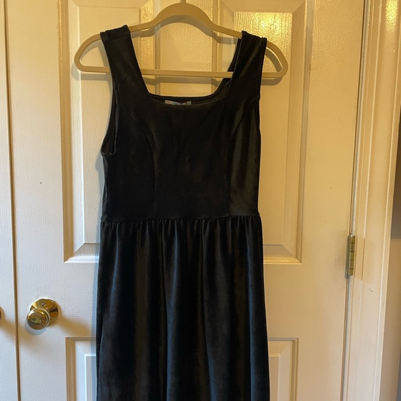 GOOD LUCK GEM / black velvet/corduroy dress / size medium - Picture 4 of 6